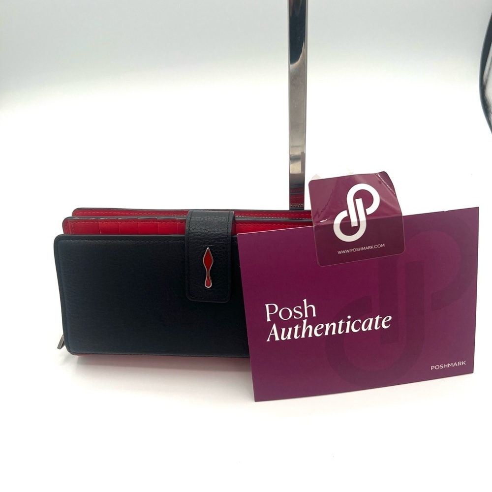 Christian Louboutin Authentic Calfskin Paloma Wallet - EUC - Picture 2 of 13